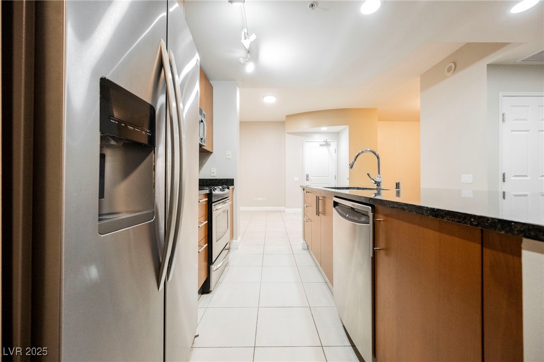 200 West Sahara Avenue 1810