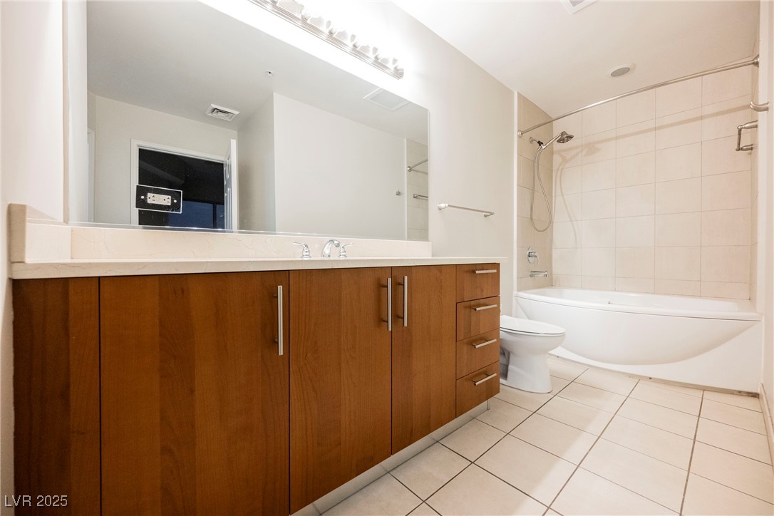 200 West Sahara Avenue 1810