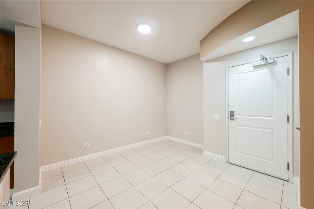 200 West Sahara Avenue 1810