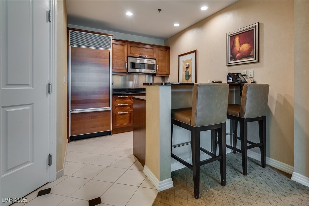 145 East Harmon Avenue 3101