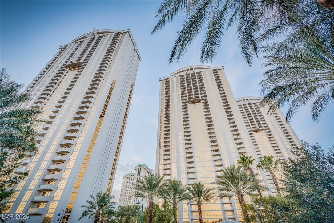 145 East Harmon Avenue 3101