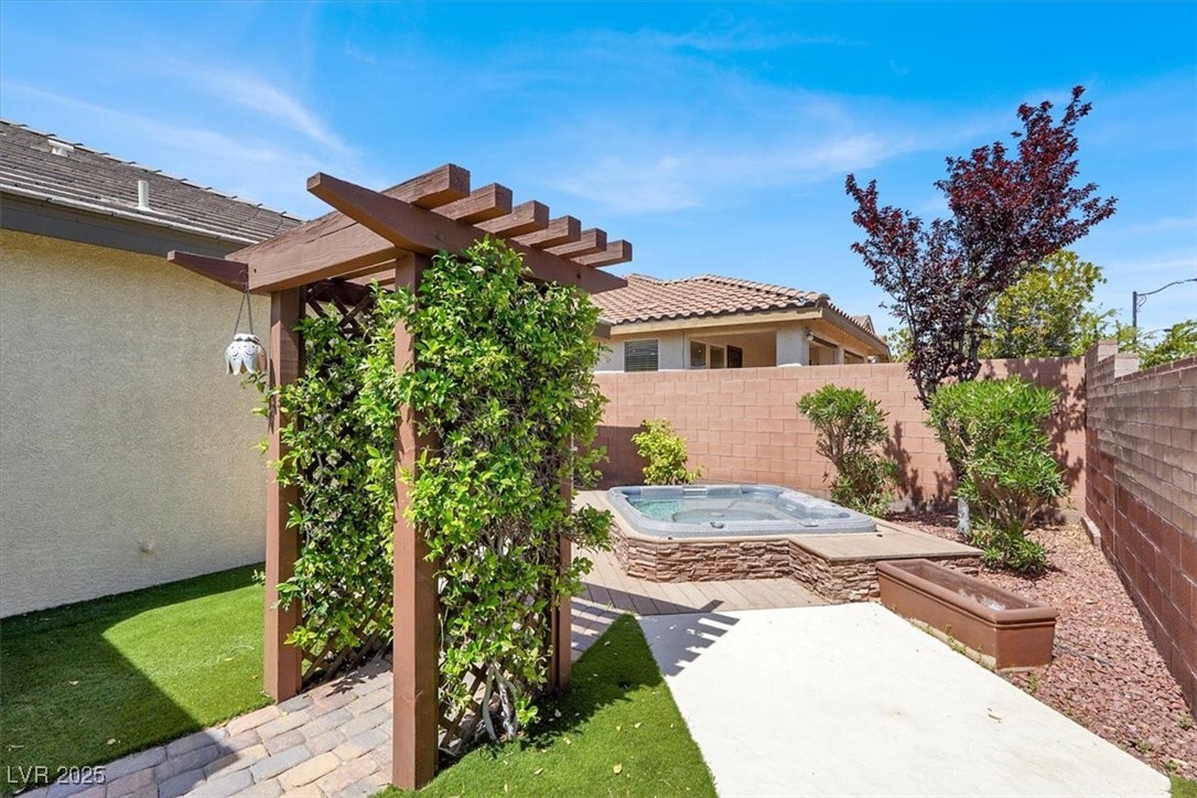 7806 Sundial Peak Street