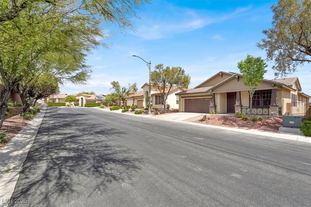 7806 Sundial Peak Street