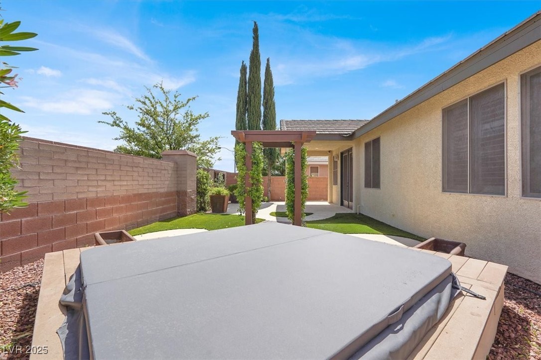 7806 Sundial Peak Street