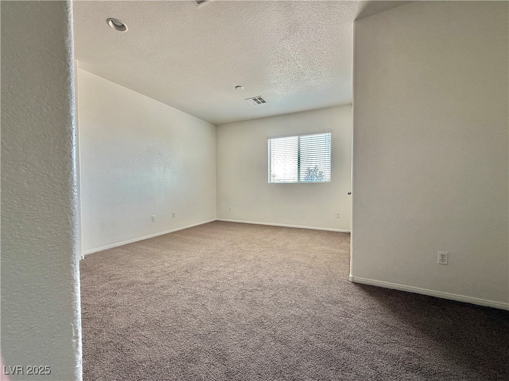 108 Spur Ranch Avenue