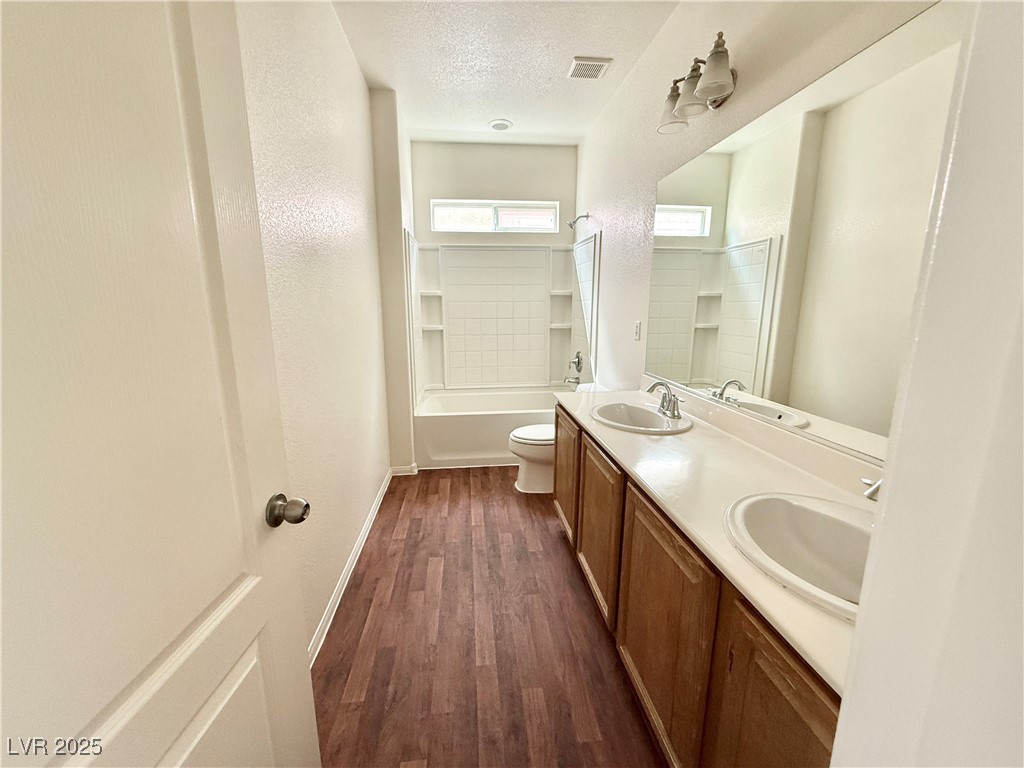 108 Spur Ranch Avenue