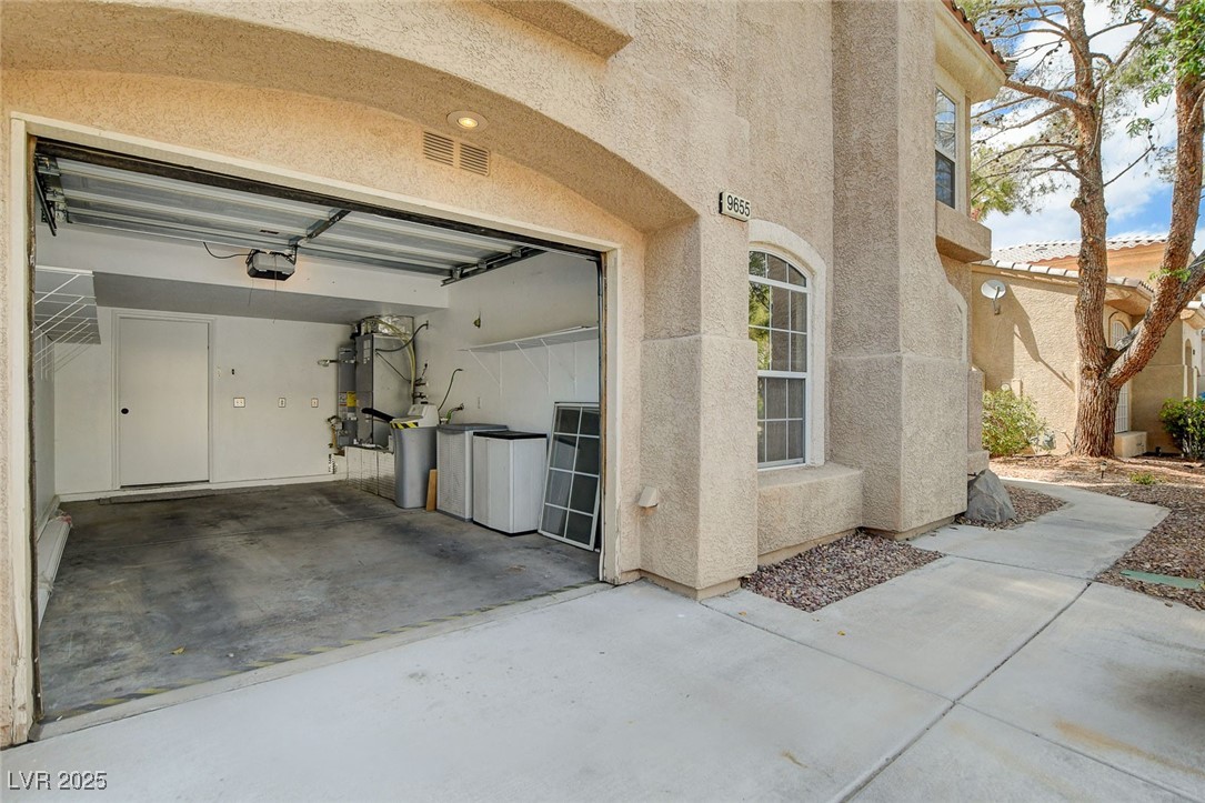 9655 Lame Horse Drive