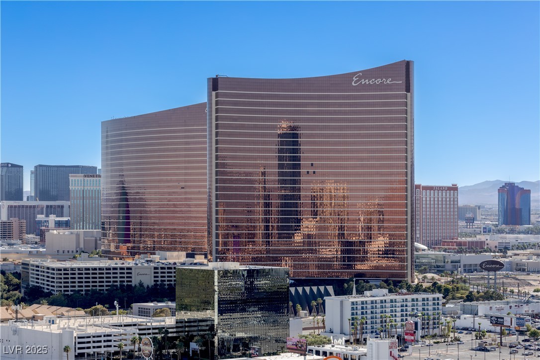 2877 Paradise Road 2502