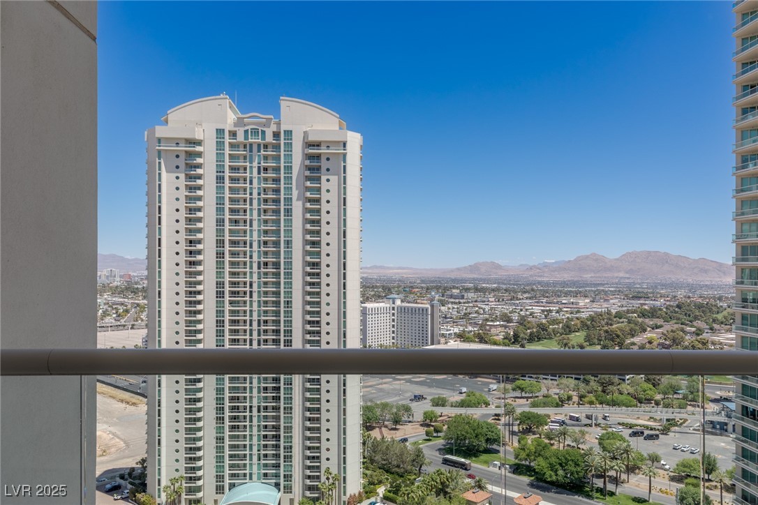 2877 Paradise Road 2502