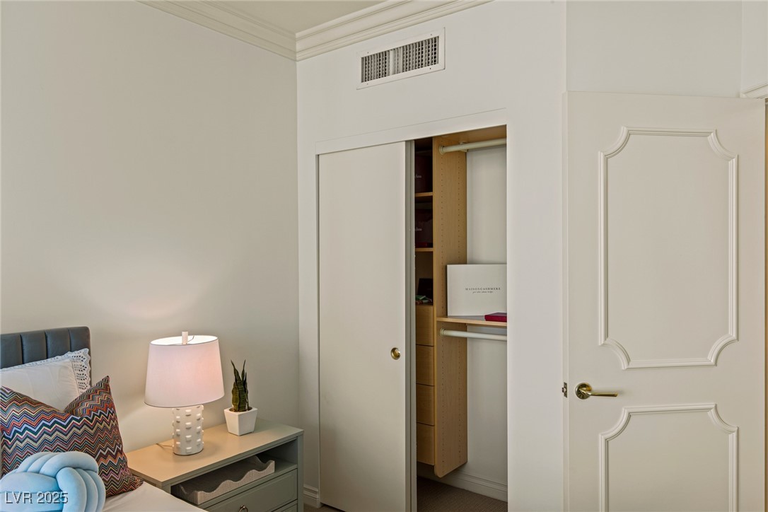 2877 Paradise Road 2502