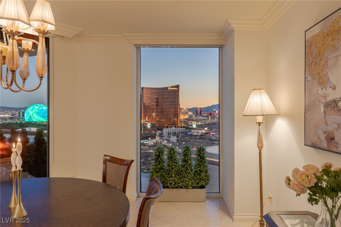 2877 Paradise Road 2502