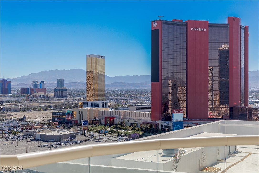 2877 Paradise Road 2502