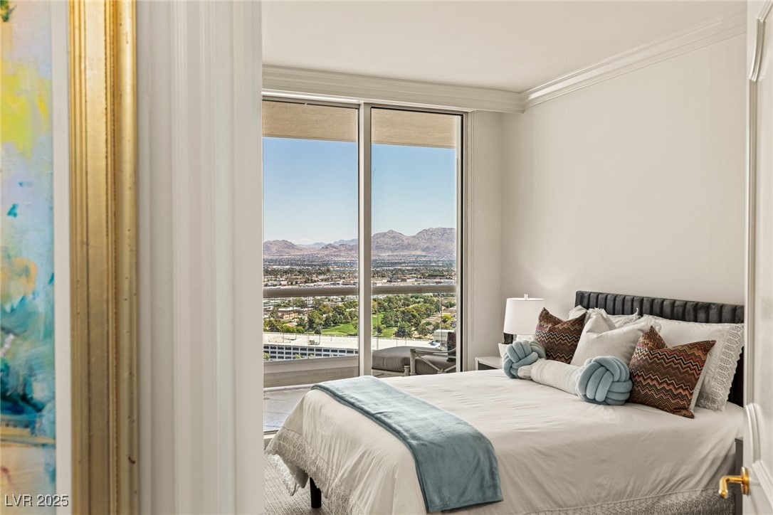 2877 Paradise Road 2502