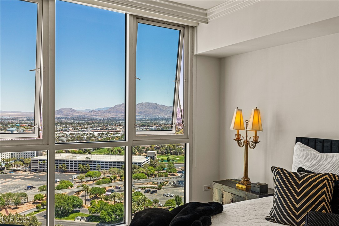 2877 Paradise Road 2502