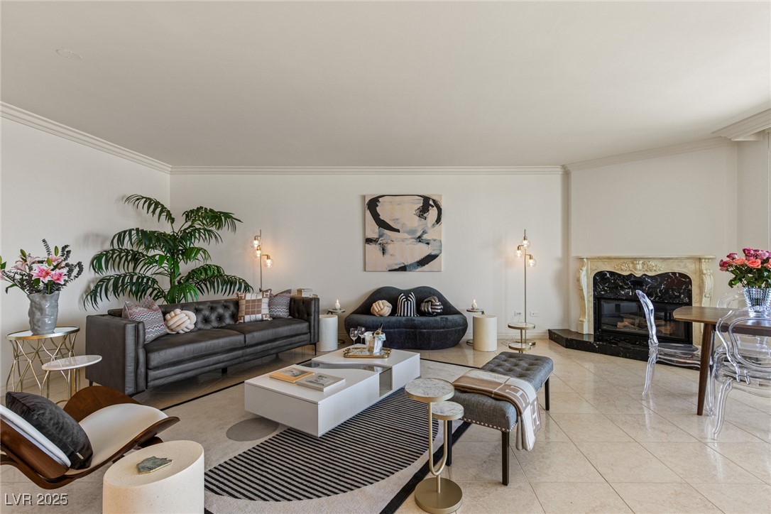 2877 Paradise Road 2502