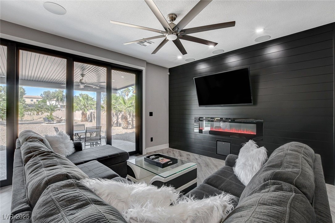 5938 Creekside Sands Lane