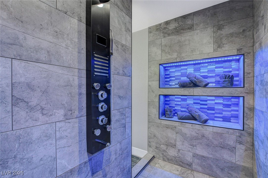 5938 Creekside Sands Lane