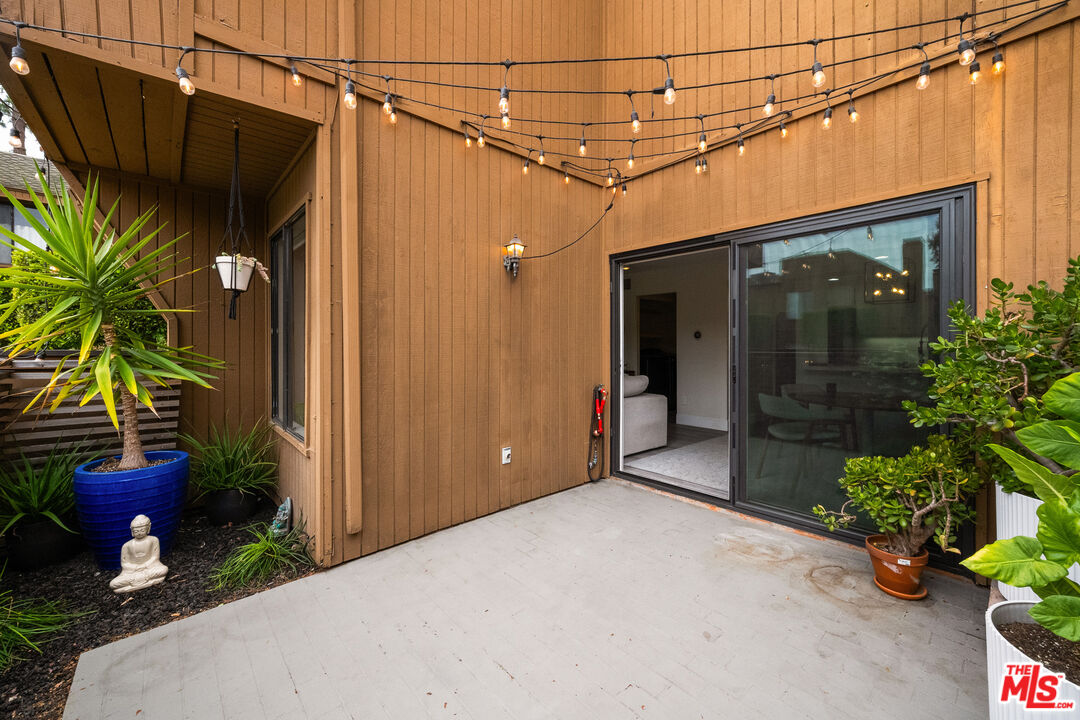 100 Hurlbut St Unit: 12