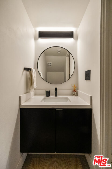 100 Hurlbut St Unit: 12