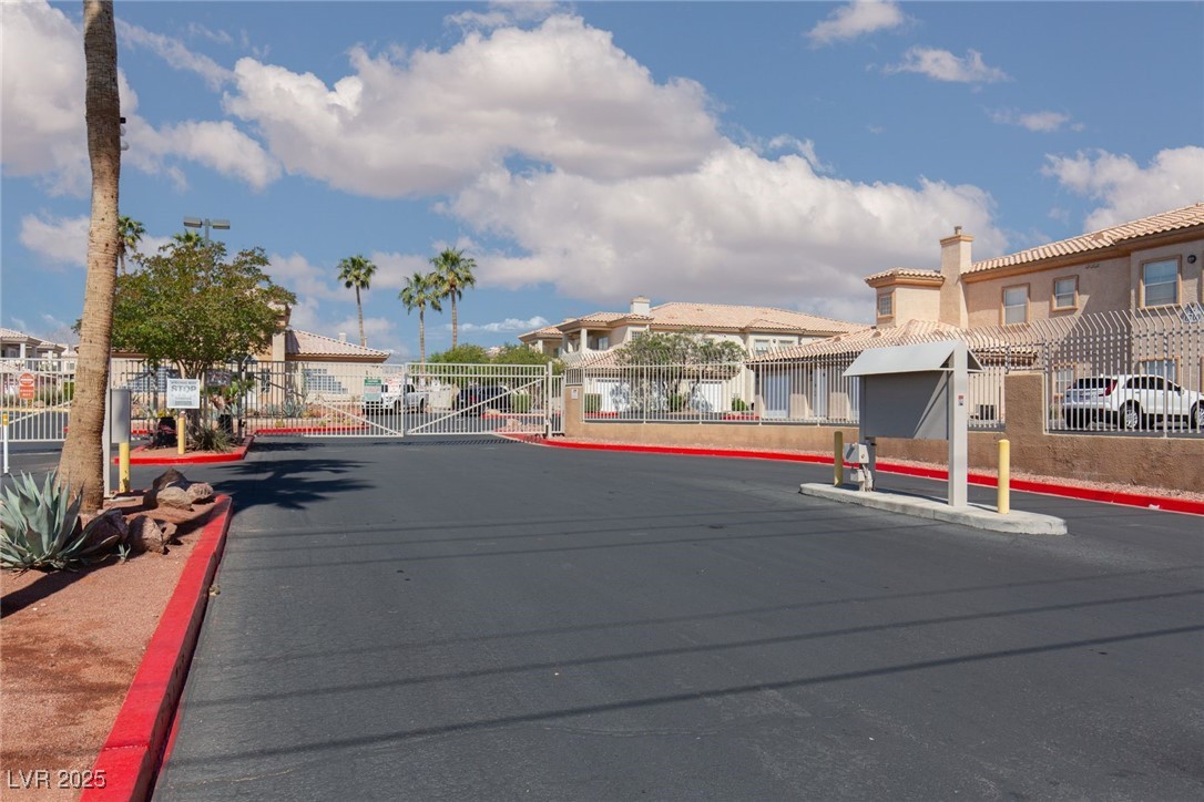 3608 Pintadas Street 204