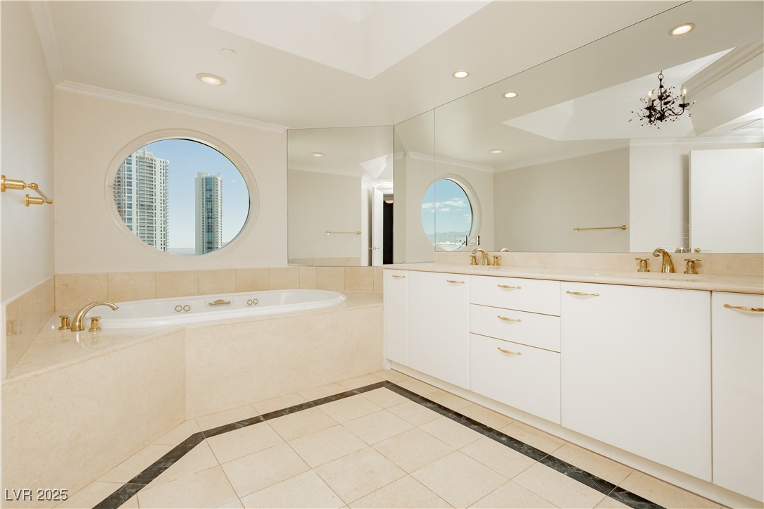 2747 PARADISE Road 1804