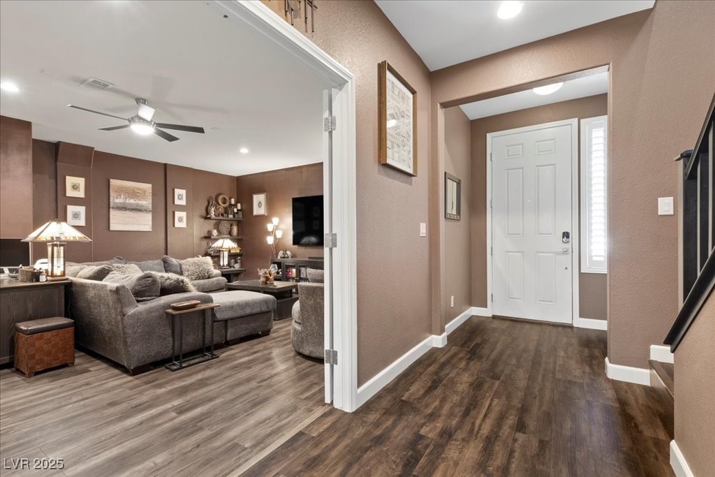 8013 Green River Knob Street