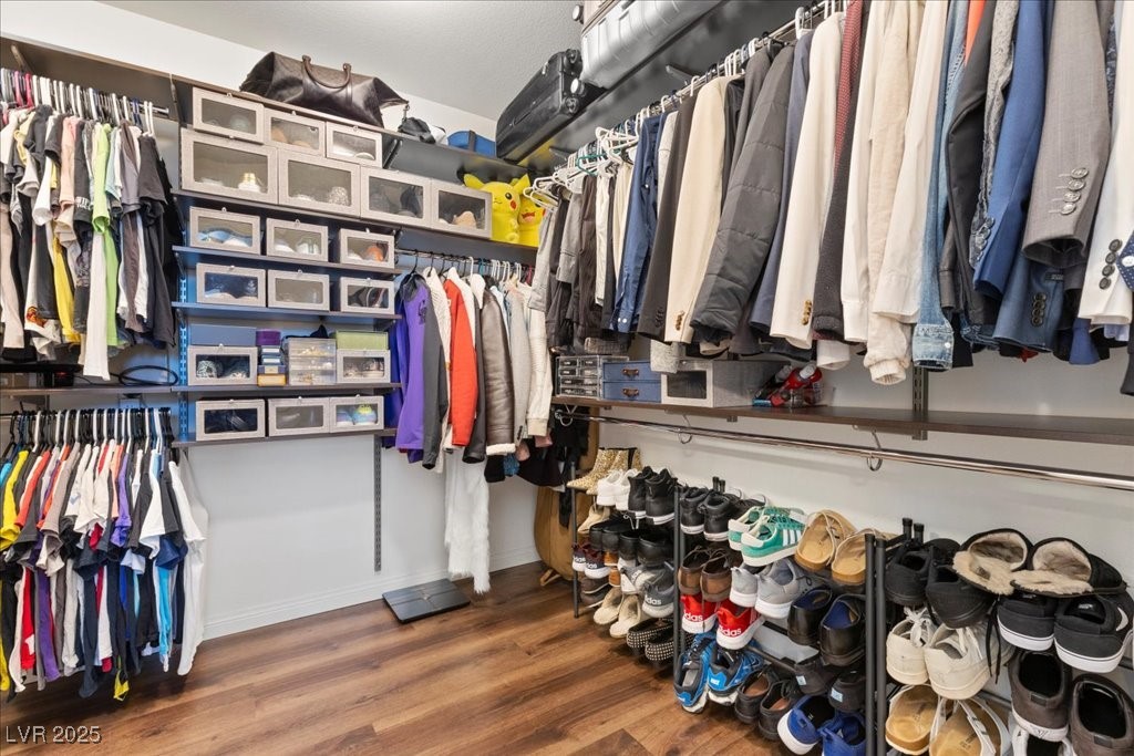 8013 Green River Knob Street