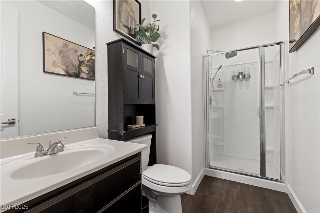 8013 Green River Knob Street