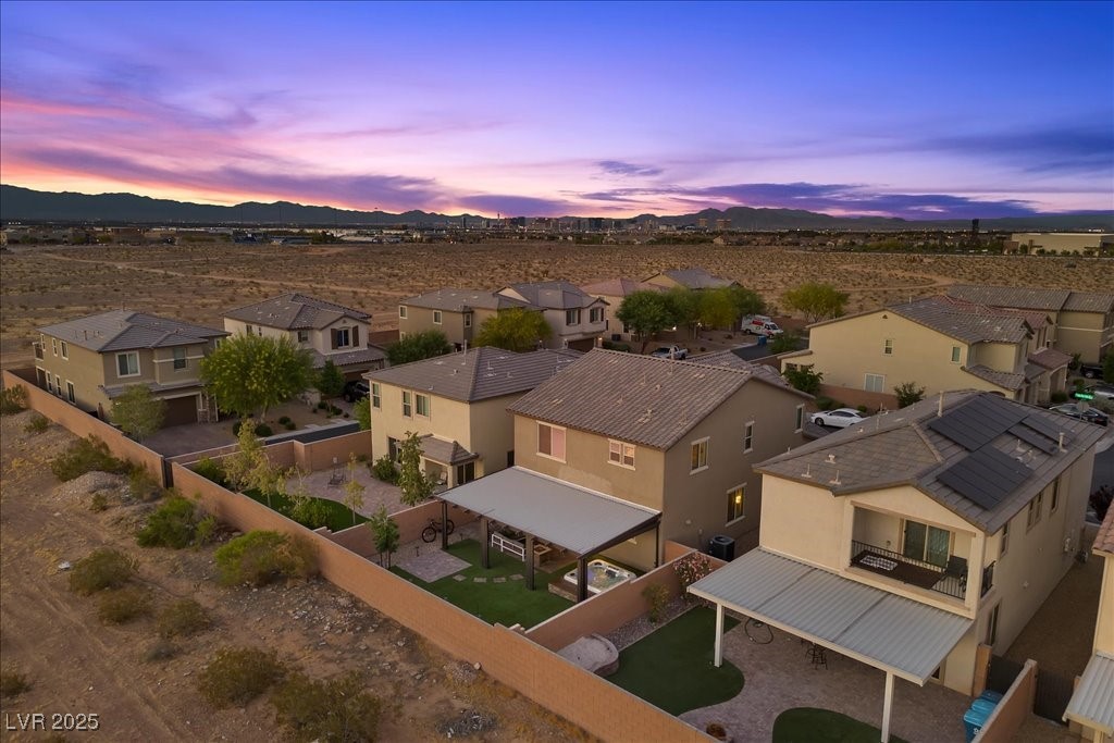 8013 Green River Knob Street