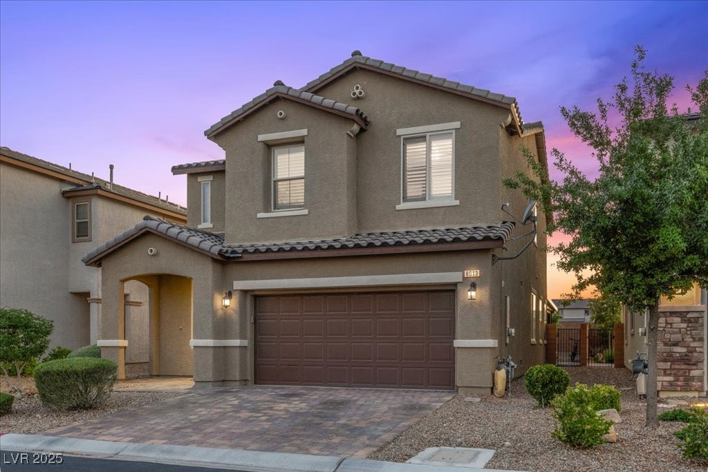 8013 Green River Knob Street