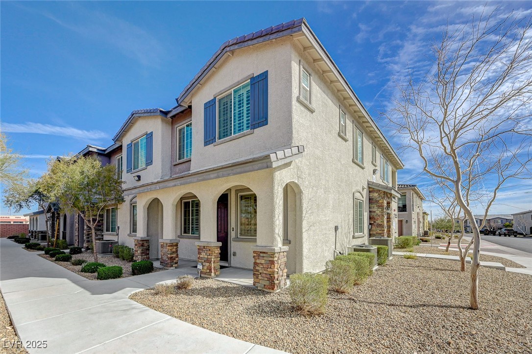 8562 Insignia Avenue 102