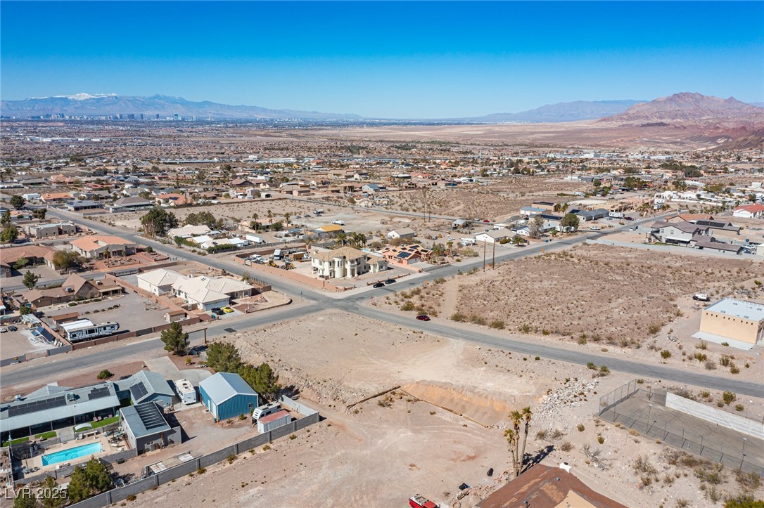 441 North Milan Street