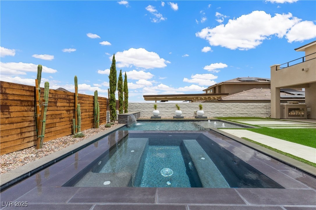 2601 Nevada Agave Lane