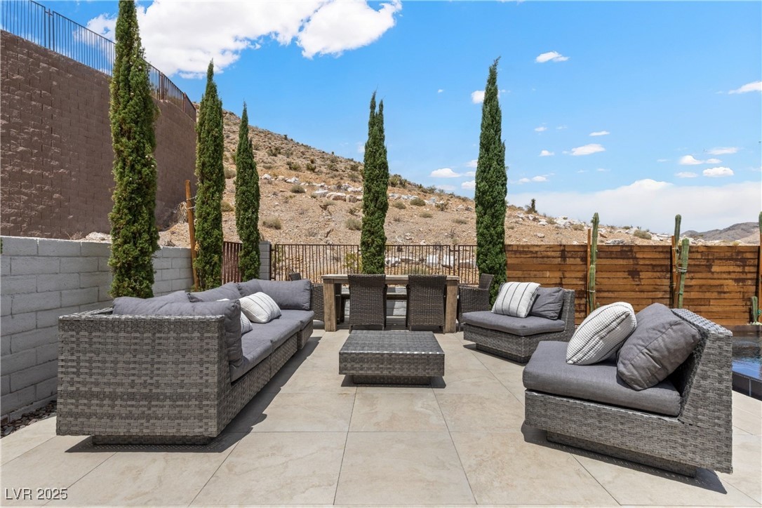 2601 Nevada Agave Lane