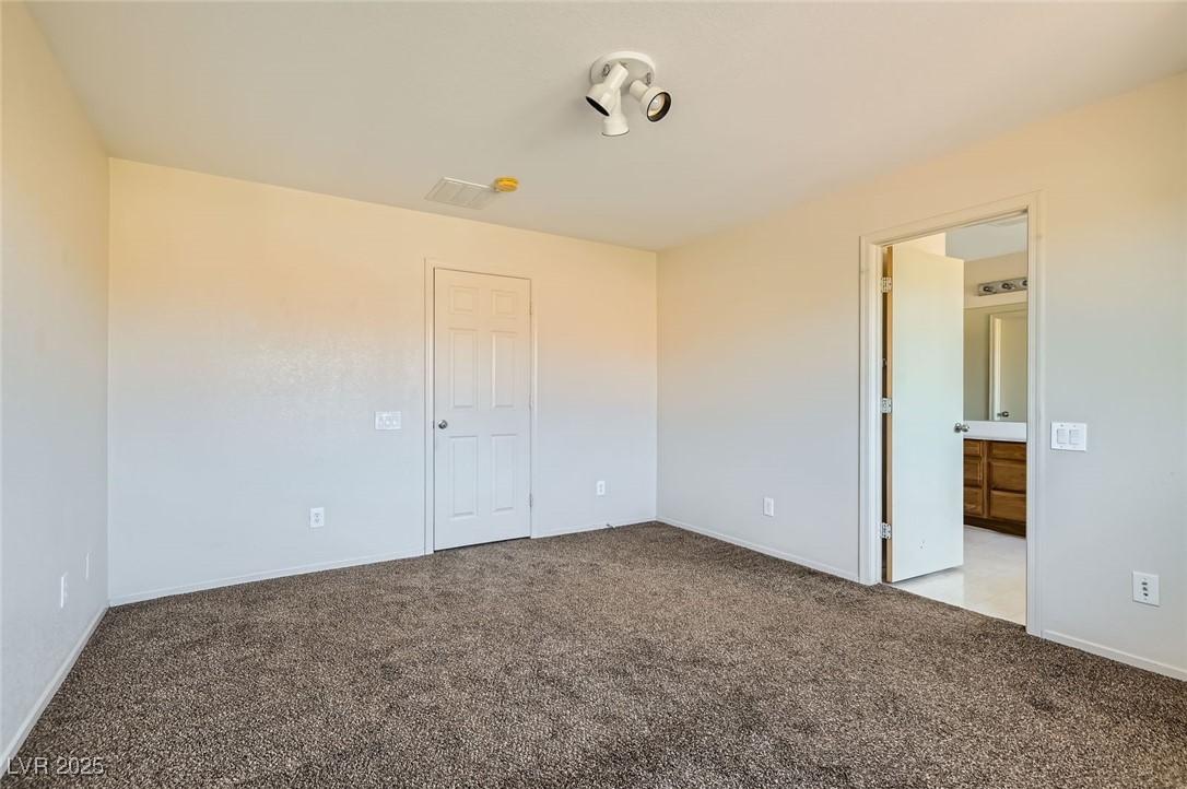 2728 Holmfault Street