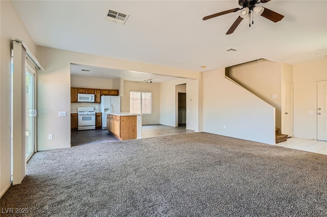 2728 Holmfault Street