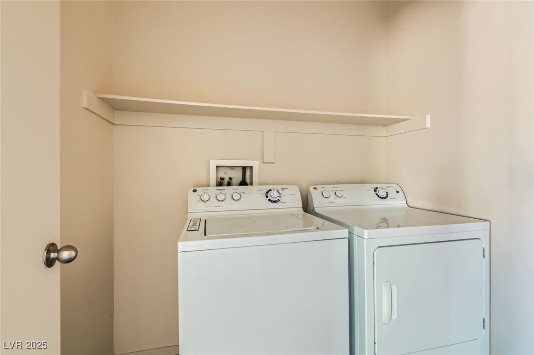 2728 Holmfault Street