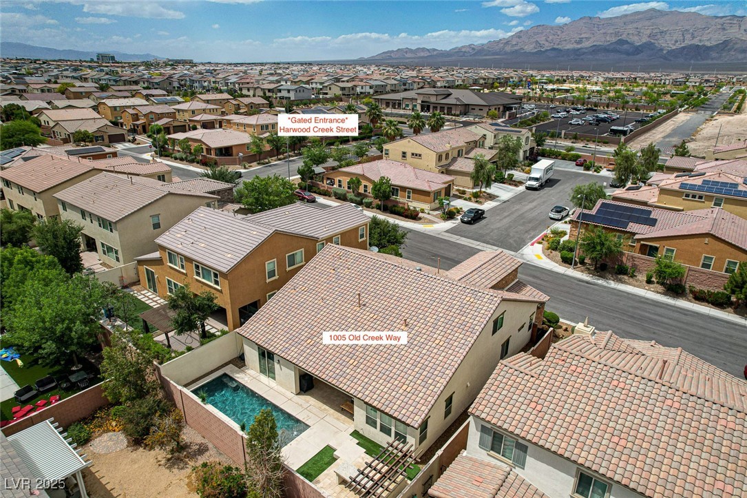 1005 Old Creek Way