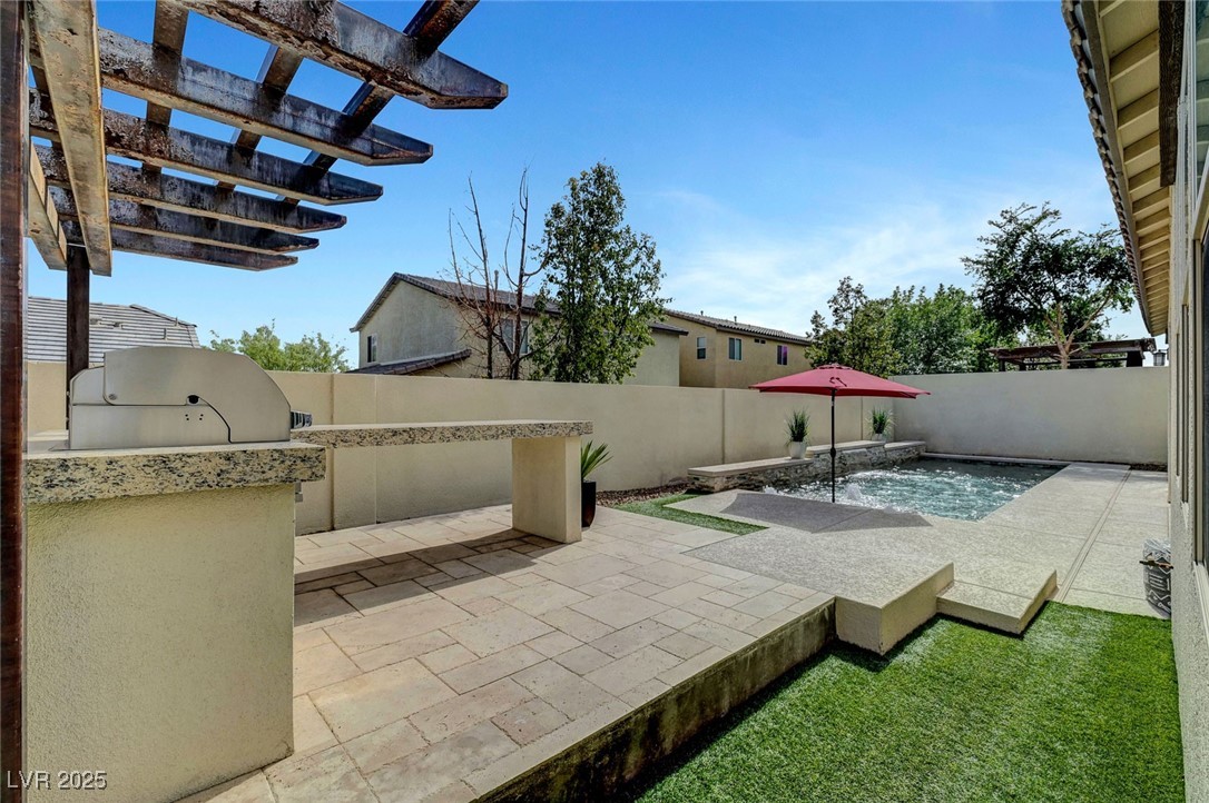 1005 Old Creek Way