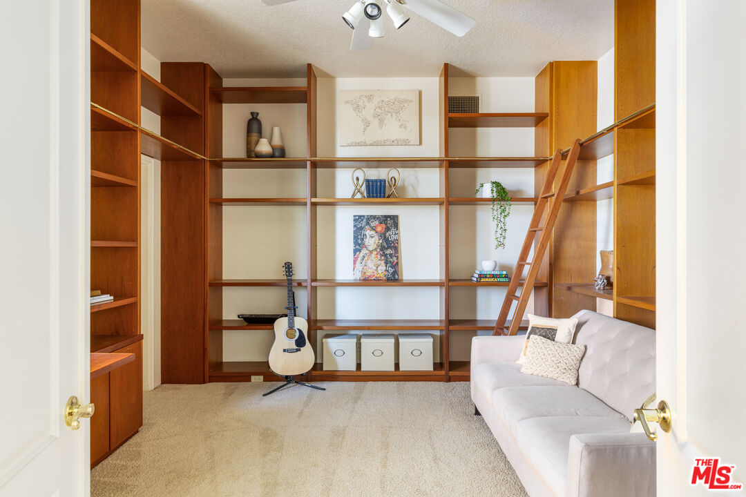 71790 Jaguar Way