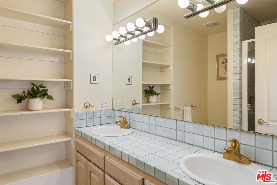 71790 Jaguar Way