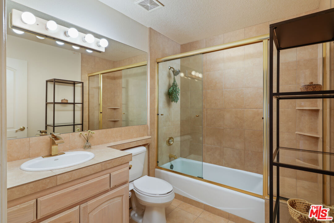 71790 Jaguar Way