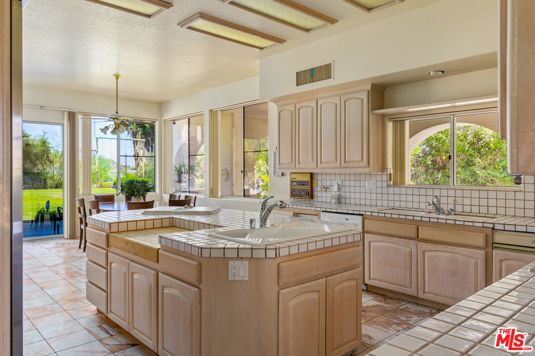 71790 Jaguar Way