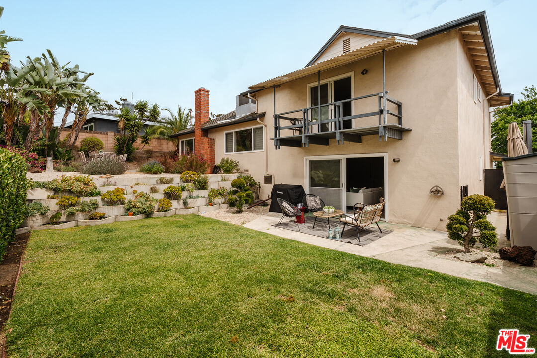 2811 Lawndale Dr
