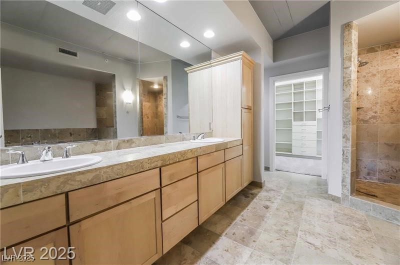 360 East Desert Inn Road 807