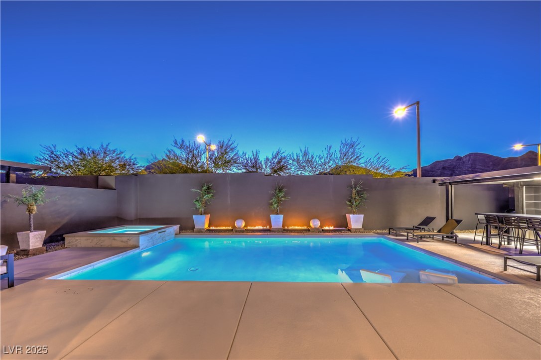 461 Highview Ridge Avenue