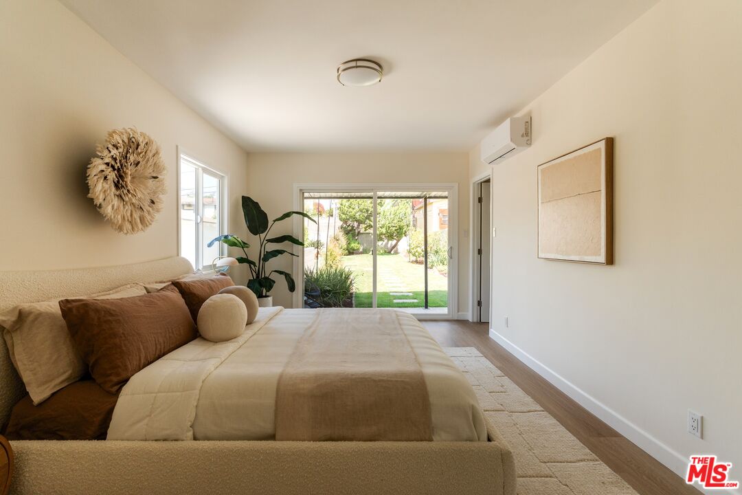 655 N La Fayette Park Pl