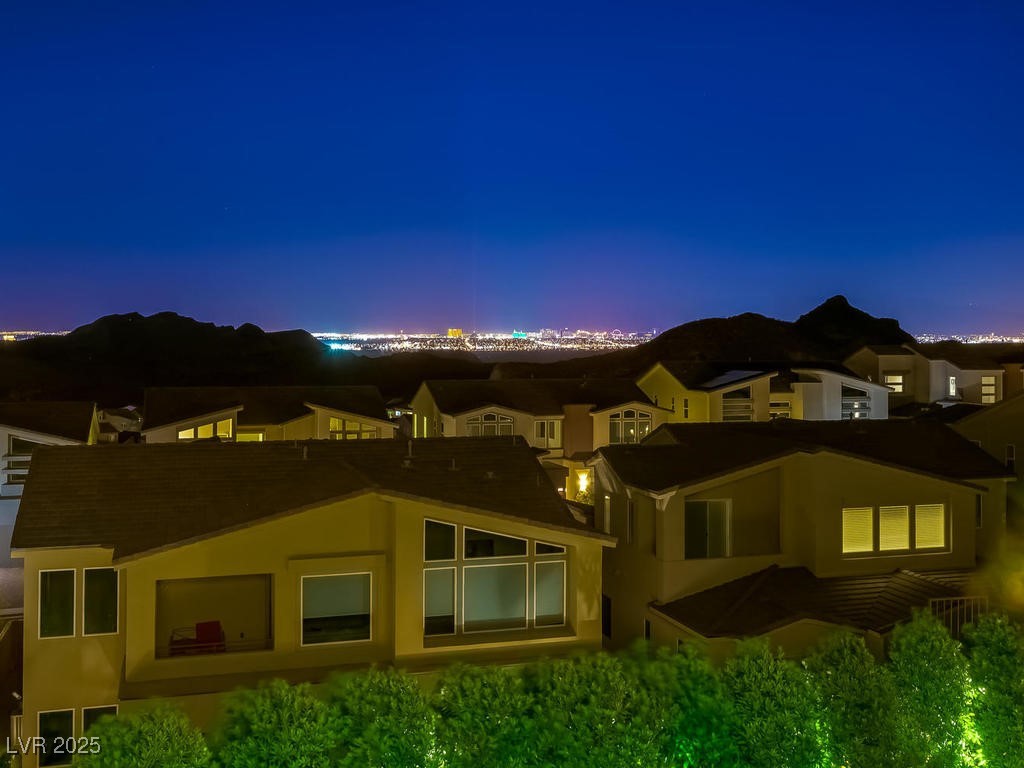 3 Hilltop Crest Street