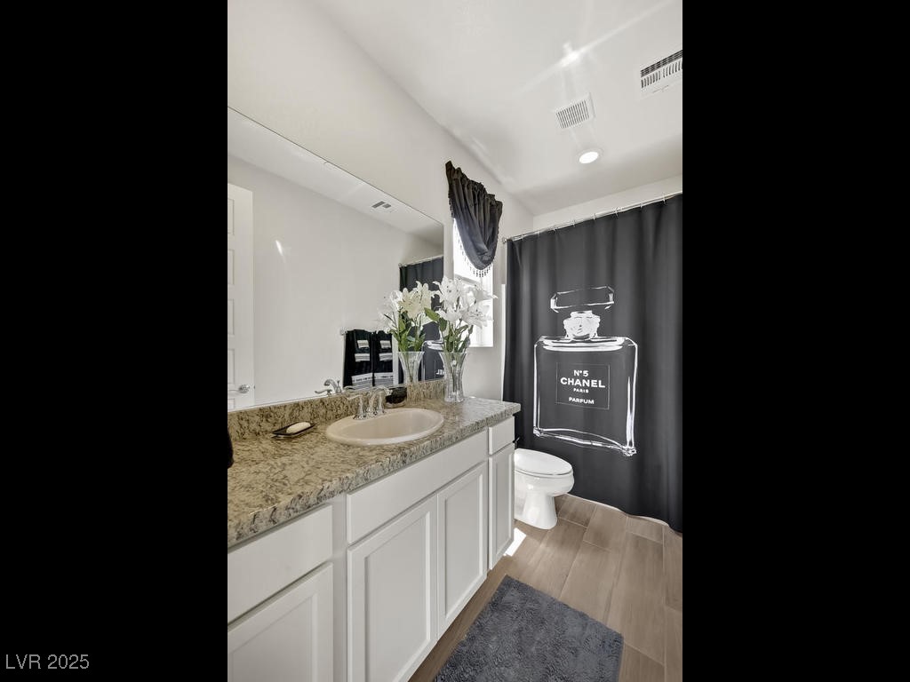 3 Hilltop Crest Street