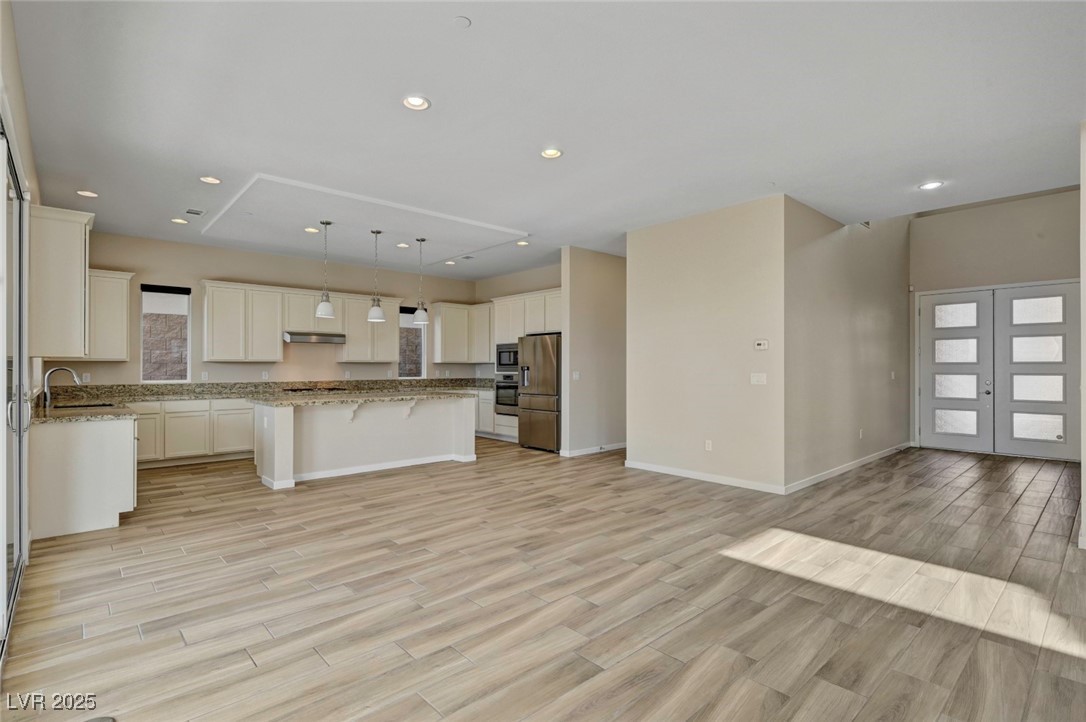3 Hilltop Crest Street
